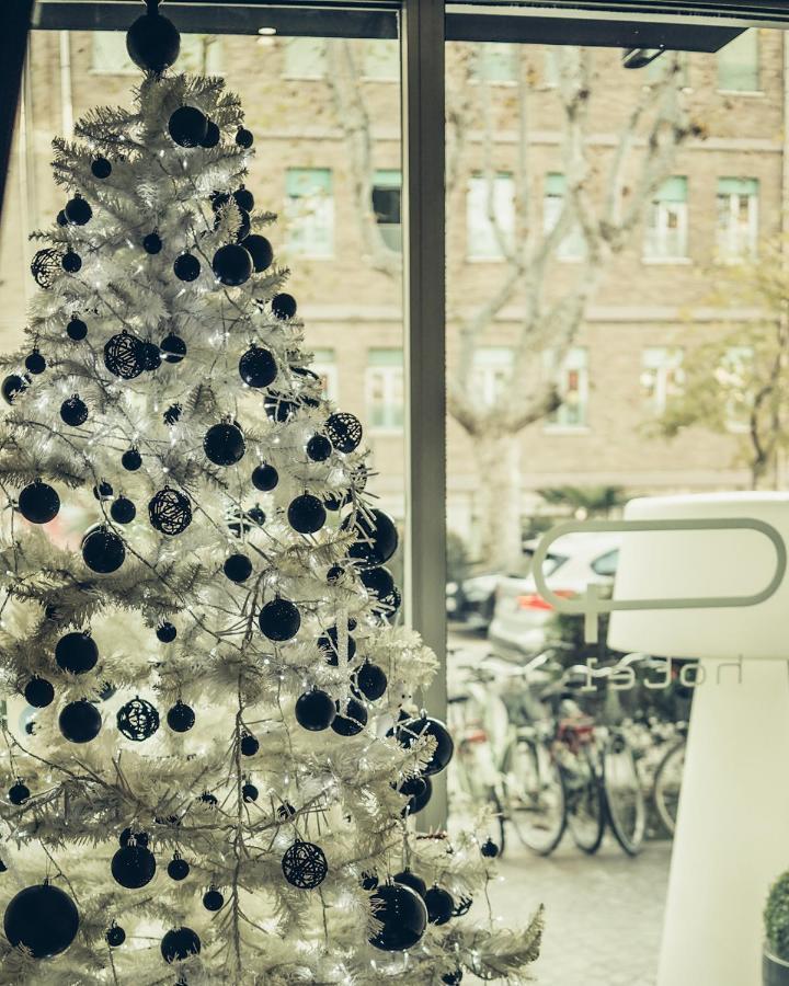 Q Hotel 3*